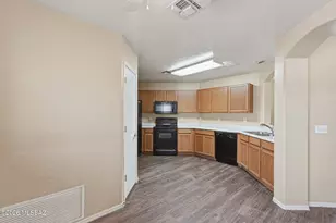 5556 S Desert Redbud Dr, Tucson, AZ 85757 - Photo 27