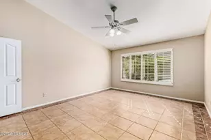 1860 E Purple Martin Ln, Green Valley, AZ 85614 - Photo 21