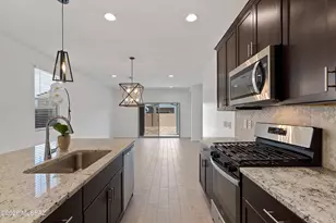 10342 W Granderson St, Marana, AZ 85653 - Photo 7