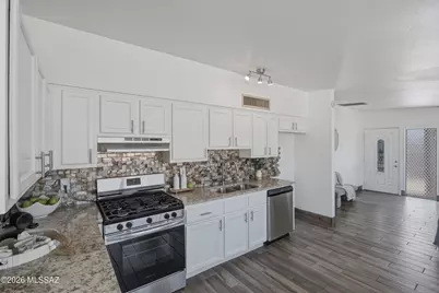 2515 S Kevin Drive, Tucson, AZ 85748 - Photo 5