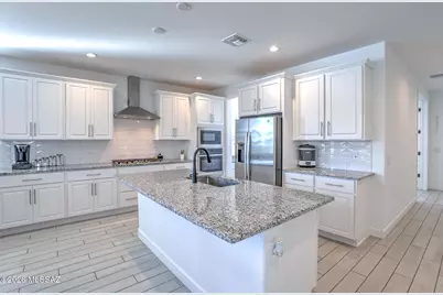 12573 N Belden Place, Marana, AZ 85653 - Photo 5