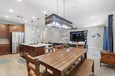 10781 W Whitehall Drive, Marana, AZ 85653 - Photo 9