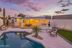 2211 E Mabel St, Tucson, AZ 85719 - Photo 31