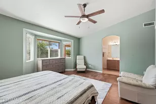 821 N Silverleaf Oak Pl, Tucson, AZ 85710 - Photo 23