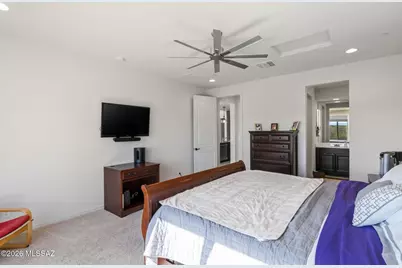 13316 E Librada Leon Way, Tucson, AZ 85747 - Photo 15