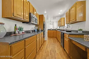 2758 N Warren Ave, Tucson, AZ 85719 - Photo 1