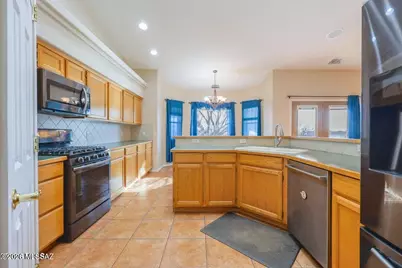 10148 S Airstrip Road, Hereford, AZ 85615 - Photo 11