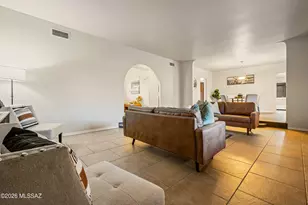 521 S Craycroft Rd, Tucson, AZ 85711 - Photo 15