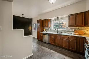 521 S Craycroft Rd, Tucson, AZ 85711 - Photo 9