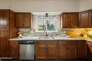 521 S Craycroft Rd, Tucson, AZ 85711 - Photo 13