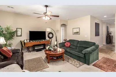 13765 E Carruthers Street, Vail, AZ 85641 - Photo 9