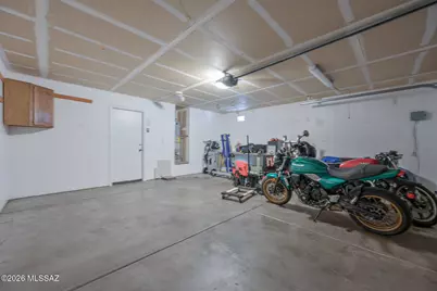 8685 S Desert Dove Drive, Tucson, AZ 85747 - Photo 35