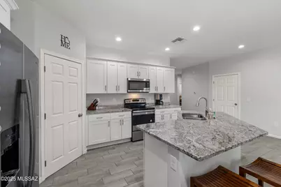 1941 E Greenlee Road, Tucson, AZ 85719 - Photo 13