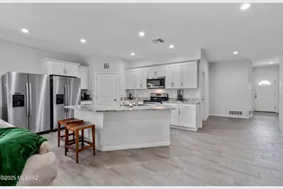 1941 E Greenlee Road, Tucson, AZ 85719 - Photo 11