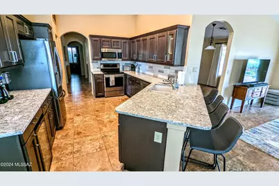 38135 S Rolling Hills Drive, Tucson, AZ 85739 - Photo 19