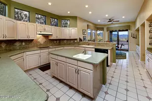 4209 S Emelita Dr, Green Valley, AZ 85622 - Photo 7