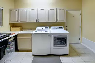 4209 S Emelita Dr, Green Valley, AZ 85622 - Photo 25