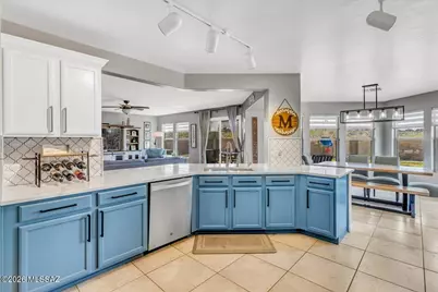 10652 S Silverbluff Drive, Vail, AZ 85641 - Photo 19