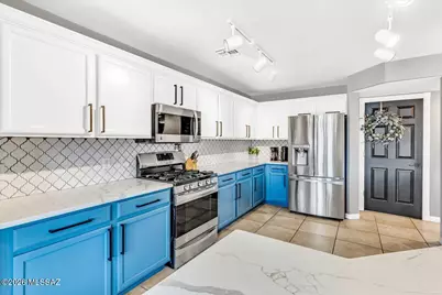 10652 S Silverbluff Drive, Vail, AZ 85641 - Photo 17