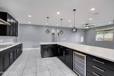 38655 S Running Roses Lane, Saddlebrooke, AZ 85739 - Photo 11