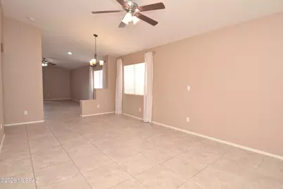 10979 N Double Eagle Court, Oro Valley, AZ 85737 - Photo 7