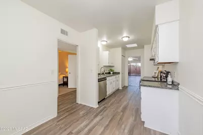 447 W Calle Lago, Tucson, AZ 85704 - Photo 25