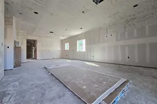 387 Rio Rico Dr, Rio Rico, AZ 85648 - Photo 13