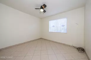 4370 N Hansa Pl, Tucson, AZ 85705 - Photo 11