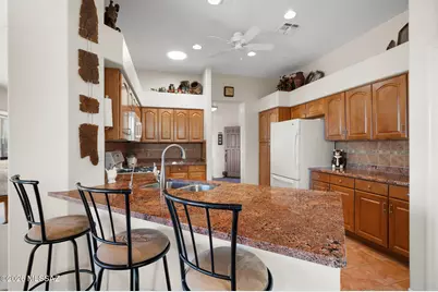 4899 S Tropicana Drive, Green Valley, AZ 85622 - Photo 23