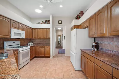 4899 S Tropicana Drive, Green Valley, AZ 85622 - Photo 25
