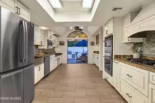 4911 E Oakmont Dr, Tucson, AZ 85718 - Photo 17