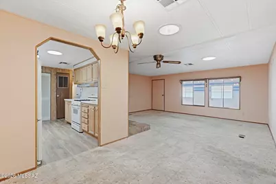 269 W Mora Drive, Green Valley, AZ 85614 - Photo 9
