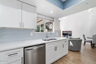 7601 N Calle Sin Envidia #APT 28, Tucson, AZ 85718 - Photo 9