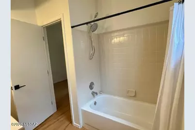 8141 N Streamside Avenue, Tucson, AZ 85741 - Photo 17