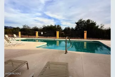 8141 N Streamside Avenue, Tucson, AZ 85741 - Photo 33