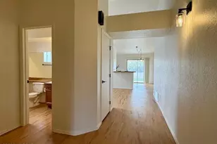 8141 N Streamside Ave, Tucson, AZ 85741 - Photo 7