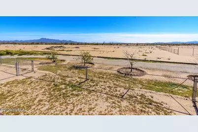 8845 N Ghost Ranch Trail, Marana, AZ 85653 - Photo 25