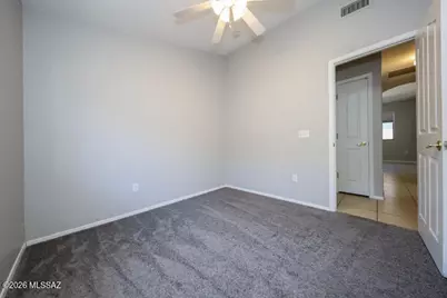 6807 W Quailwood Way, Tucson, AZ 85757 - Photo 3