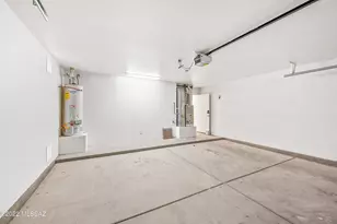 8080 N Tackroom Ln, Tucson, AZ 85741 - Photo 21