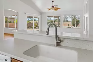 881 N Desert Deer Pass, Green Valley, AZ 85614 - Photo 23