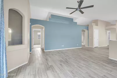 8698 N Joanna Drive, Tucson, AZ 85742 - Photo 13