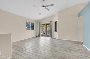 8698 N Joanna Dr, Tucson, AZ 85742 - Photo 11