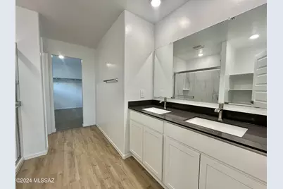 10480 W Rutherford Lane, Marana, AZ 85653 - Photo 9