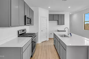 12280 N Sandhurst Dr, Marana, AZ 85653 - Photo 3