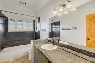 9912 E Mt Pleasant Dr, Tucson, AZ 85749 - Photo 33