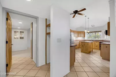 9912 E Mount Pleasant Drive, Tucson, AZ 85749 - Photo 17