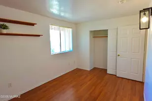 350 N Silverbell Rd, Tucson, AZ 85745 - Photo 17