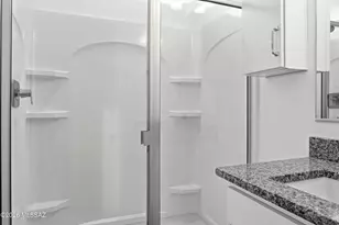 9785 E Copper Glance Trl, Tucson, AZ 85747 - Photo 29