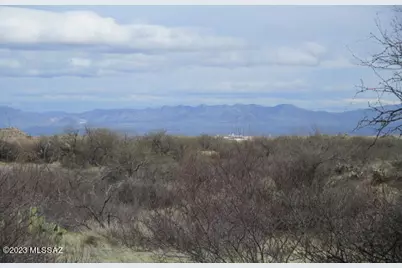 18535 Bonanza Gold Drive #B, Sahuarita, AZ 85629 - Photo 7