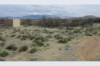 18535 Bonanza Gold Drive #B, Sahuarita, AZ 85629 - Photo 11